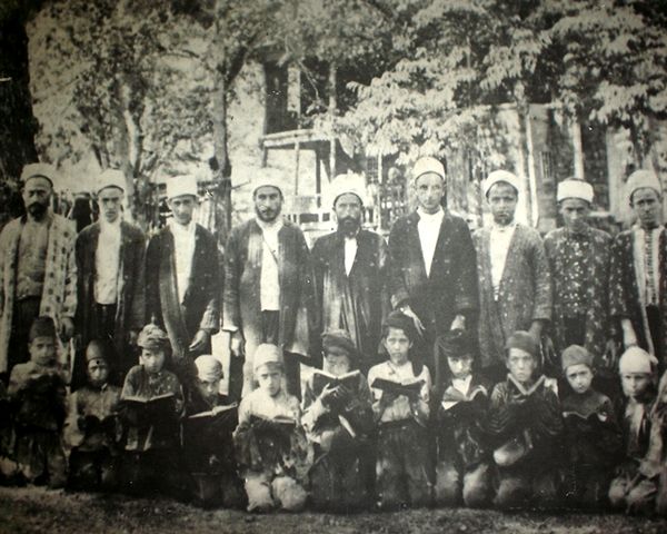 Ad:  MEDRESE1.JPG
Gsterim: 2334
Boyut:  67.9 KB