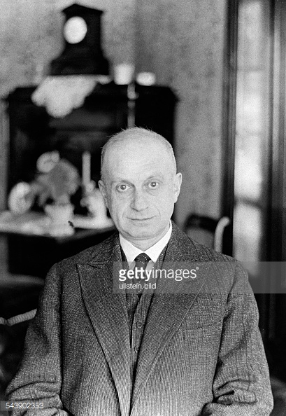 Ad: Selmar Aschheim (Berlin 1878 - Paris 1965).jpg
Gösterim: 410
Boyut: 202.8 KB