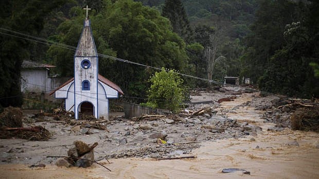 Ad: 2001b.jpg
Gösterim: 2070
Boyut: 125.8 KB