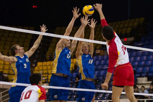 Ad:  voley1.jpg
Gsterim: 8400
Boyut:  71.9 KB