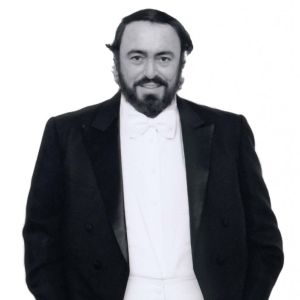 Ad:  Luciano Pavarotti1.jpg
Gsterim: 1132
Boyut:  8.0 KB