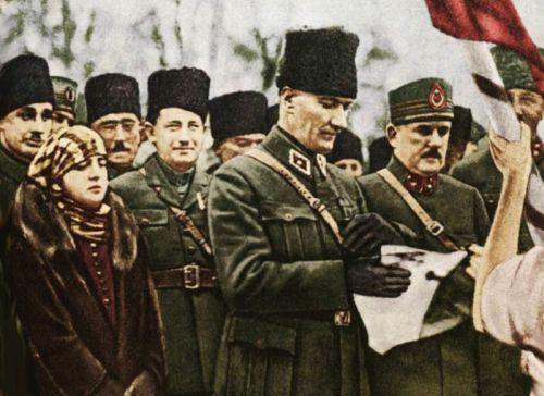 Ad: ata35.jpg
Gösterim: 1426
Boyut: 41.0 KB