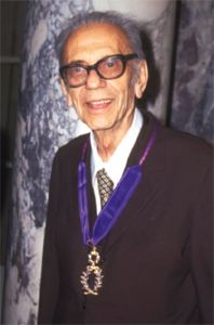 Ad:  Cahit Arf1.jpg
Gsterim: 18081
Boyut:  10.2 KB