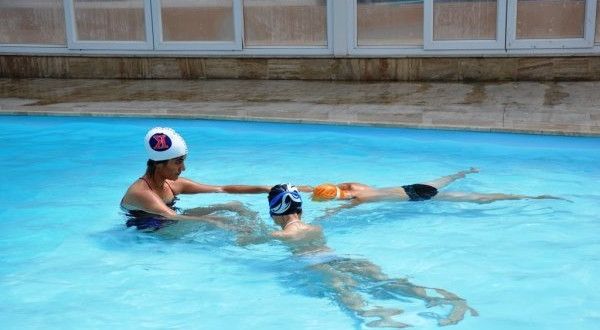 Ad: Yüzme Nedir-2.jpg
Gösterim: 850
Boyut: 32.3 KB