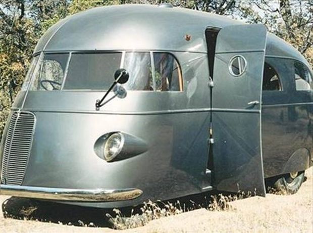 Ad:  Eski model karavanlar3.jpg
Gsterim: 2346
Boyut:  55.1 KB