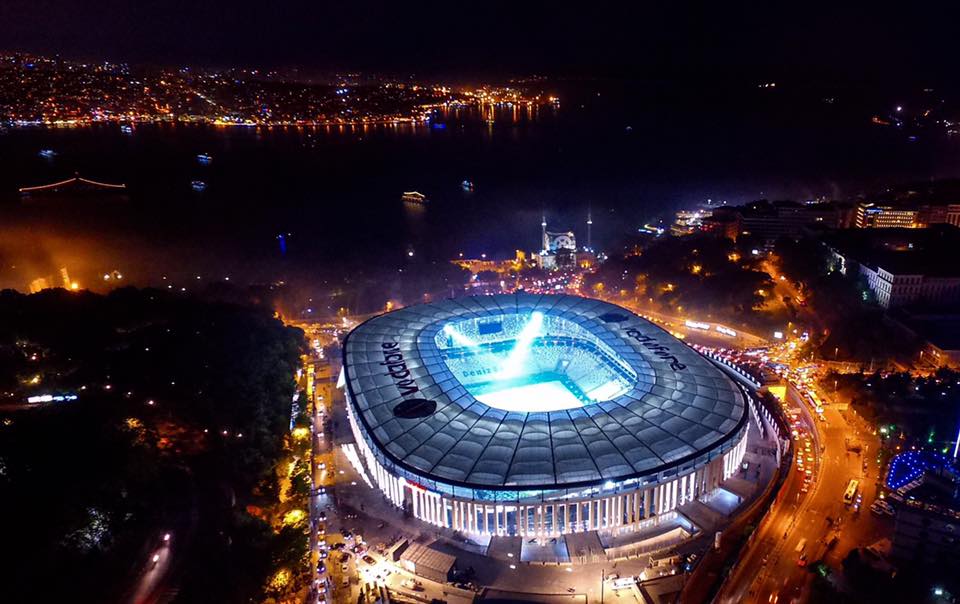 Ad:  Beikta Vodafone Arena Stad.jpg
Gsterim: 4877
Boyut:  78.2 KB