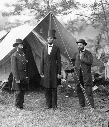 Ad:  Amerikan  Sava.jpg
Gsterim: 3086
Boyut:  36.0 KB