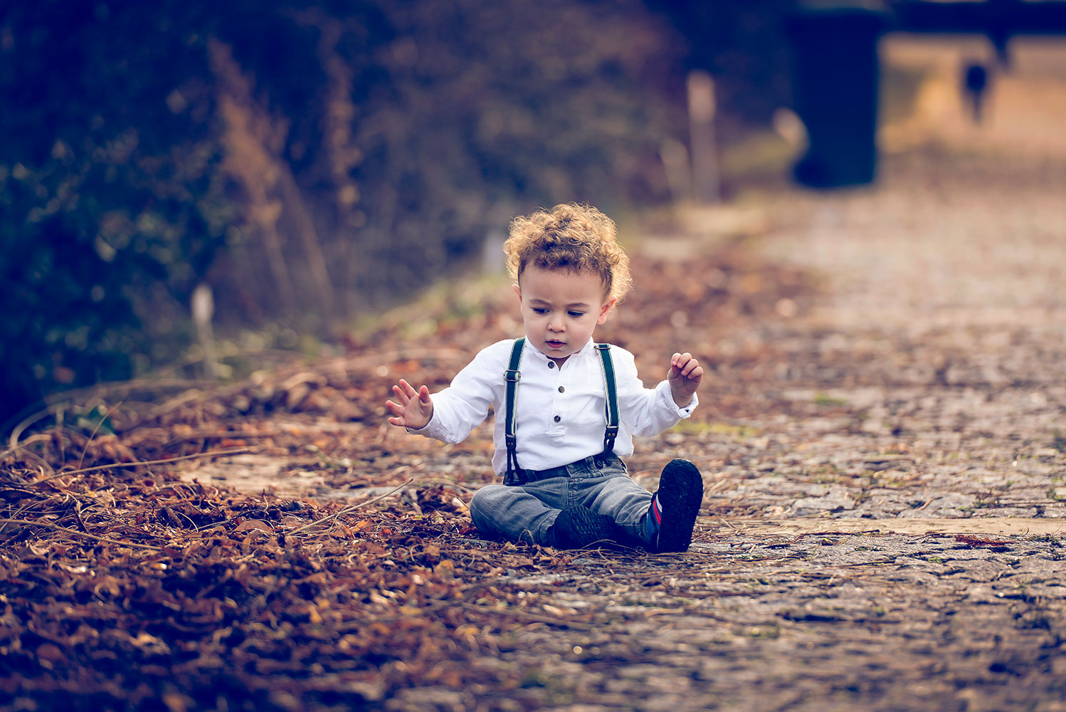 Ad:  cocuk-f-55.jpg
Gsterim: 1991
Boyut:  316.8 KB