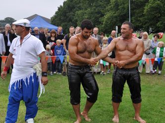 Ad: Kırkpınar yağlı güreşleri-2.jpg
Gösterim: 2100
Boyut: 22.5 KB