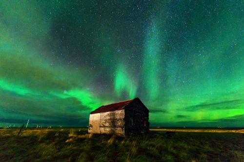 Ad:  aurora_borealis_from_iceland_by_porbital-d6ubzrl.jpg
Gösterim: 1328
Boyut:  25.4 KB