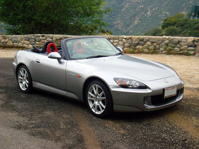 Ad:  800px-HondaS2000-004.jpg
Gsterim: 778
Boyut:  125.1 KB