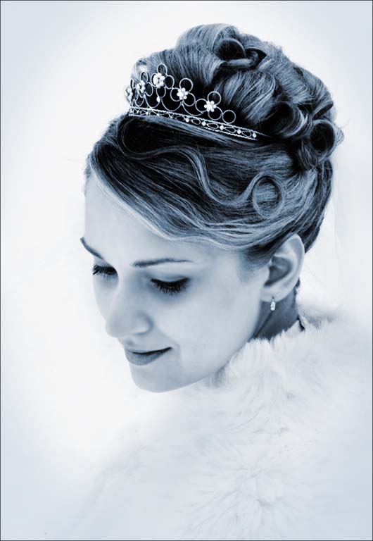 Ad:  icequeend.jpg
Gsterim: 341
Boyut:  49.6 KB