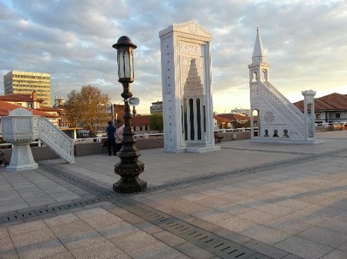 Ad:  haci-bayram-i-veli-camii.jpg
Gsterim: 773
Boyut:  69.3 KB