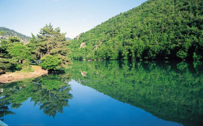 Ad:  yeil rmak.jpg
Gsterim: 3295
Boyut:  282.2 KB