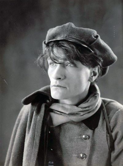 Ad: Antonin Artaud.jpg
Gösterim: 899
Boyut: 31.3 KB