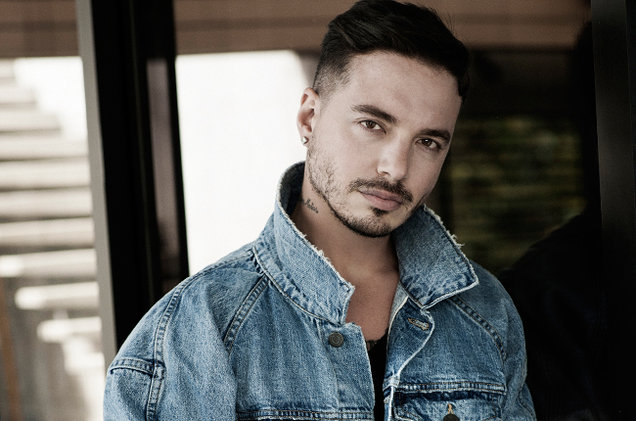 Ad:  J-Balvin-press-photo-2016-demin-billboard-650.jpg
Gsterim: 643
Boyut:  60.2 KB