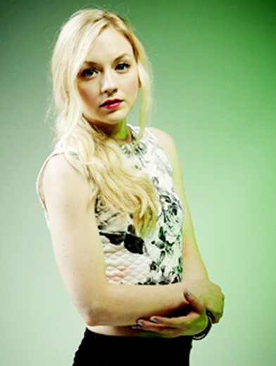 Ad:  emily-kinney.jpg
Gsterim: 529
Boyut:  48.2 KB