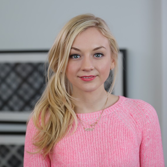 Ad:  emily-kinney1.jpg
Gsterim: 249
Boyut:  82.9 KB