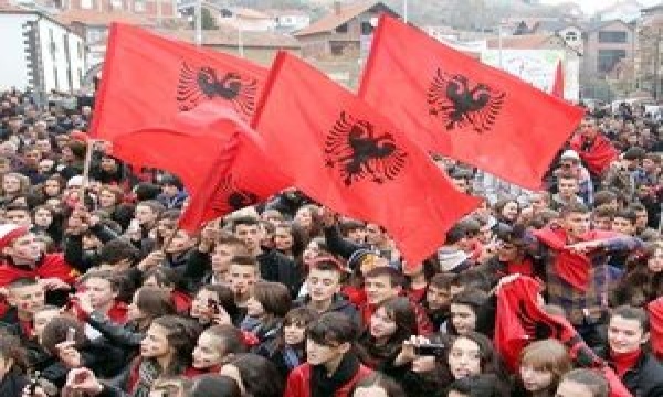 Ad: Arnavutlar.jpg
Gösterim: 1187
Boyut: 107.3 KB