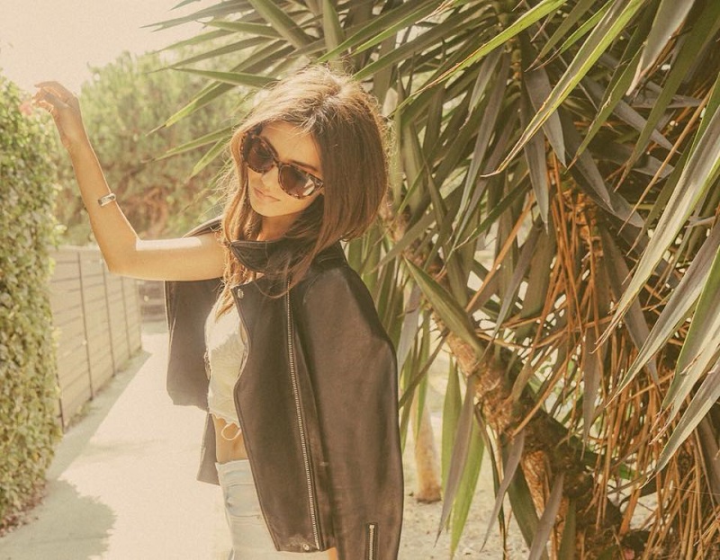 Ad:  Victoria_Justice1.JPG
Gsterim: 240
Boyut:  191.9 KB