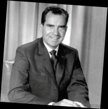 Ad:  Richard M. Nixon.jpg
Gsterim: 1418
Boyut:  25.5 KB