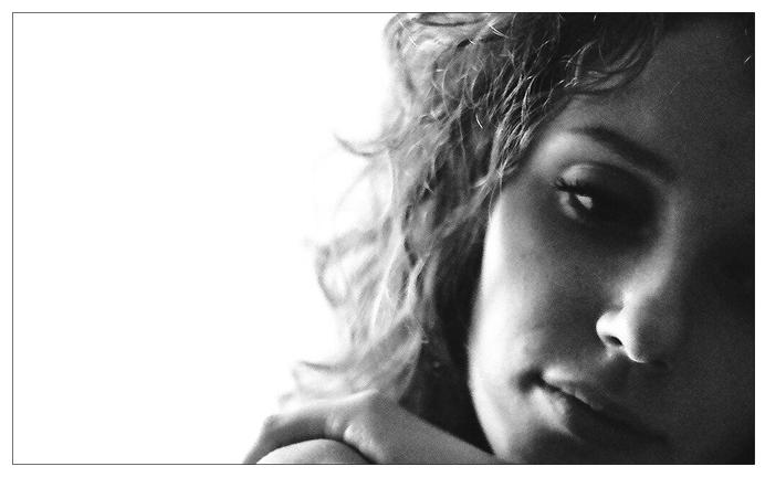 Ad:  at1_g3d_small.jpg
Gsterim: 490
Boyut:  29.1 KB