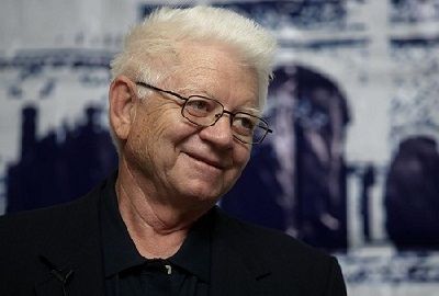 Ad:  Oktay_Sinanolu2.JPG
Gsterim: 1626
Boyut:  16.1 KB