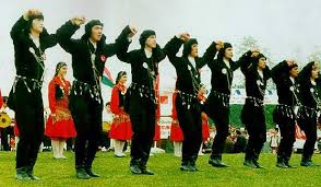 57363d1478636610 turk halk danslari 3