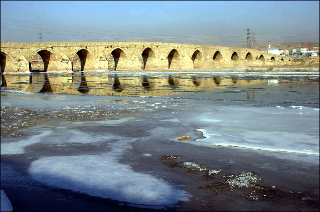 Ad: Kızılırmak-3.jpg
Gösterim: 1749
Boyut: 68.2 KB