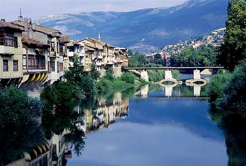 Ad:  Yeilrmak.jpg
Gsterim: 2599
Boyut:  46.3 KB