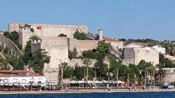 Ad: Çeşme Kalesi.JPG
Gösterim: 7582
Boyut: 20.2 KB