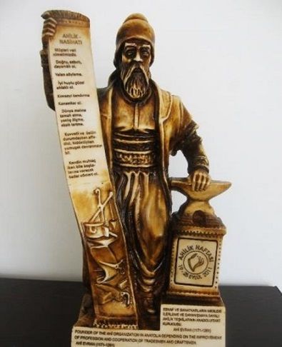 Ad:  Ahi_Evran1.JPG
Gsterim: 3391
Boyut:  30.0 KB