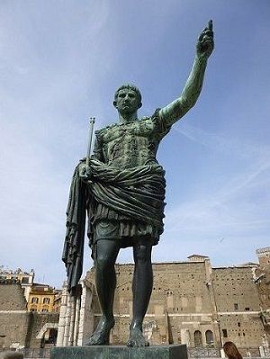 Ad:  Roma_mparatorluu6.JPG
Gsterim: 1899
Boyut:  24.9 KB