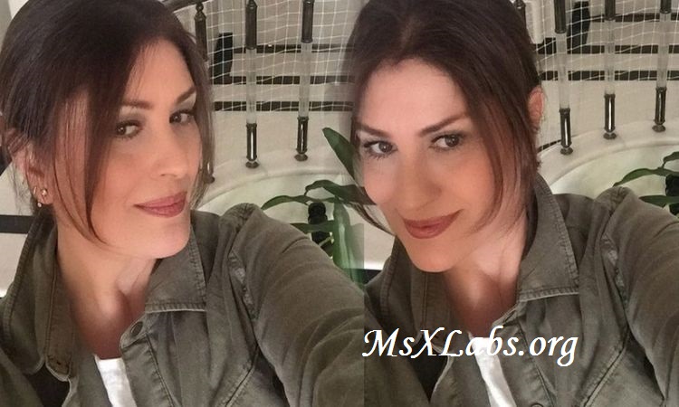 Ad: Gülşen Bubikoğlu.jpg
Gösterim: 2591
Boyut: 94.8 KB