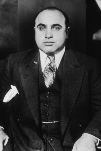 Ad:  Al Capone.jpg
Gsterim: 1053
Boyut:  27.7 KB