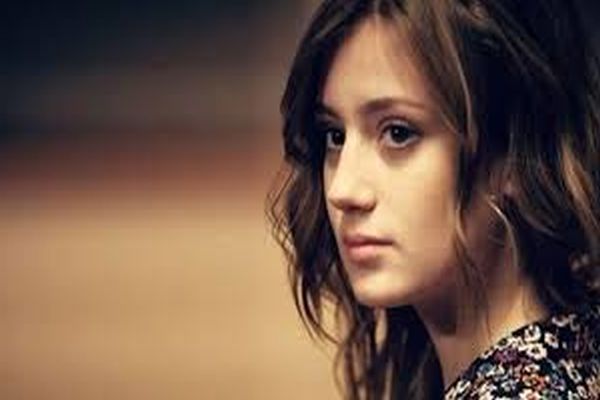 Ad: Gizem Karaca -3.jpg
Gösterim: 1327
Boyut: 22.4 KB