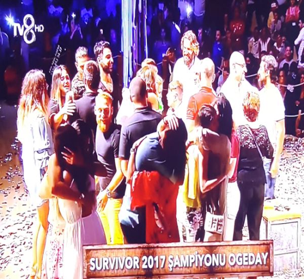 Ad:  ogeday giriken-3.jpg
Gsterim: 287
Boyut:  82.7 KB