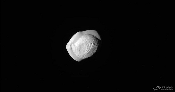 Ad: Pan1_Cassini_1280.jpg
Gösterim: 326
Boyut: 10.5 KB