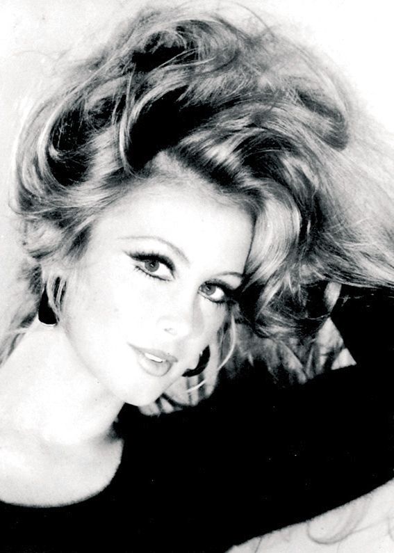 Ad:  filiz+akn.jpg
Gsterim: 1895
Boyut:  84.9 KB