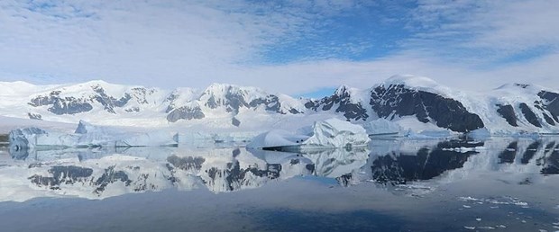 Ad: antarktikada-devasa-kanyonlar-kesfedildi,AUZ4bcrp7EmjQRrDNuCZdA.jpg
Gösterim: 763
Boyut: 41.0 KB