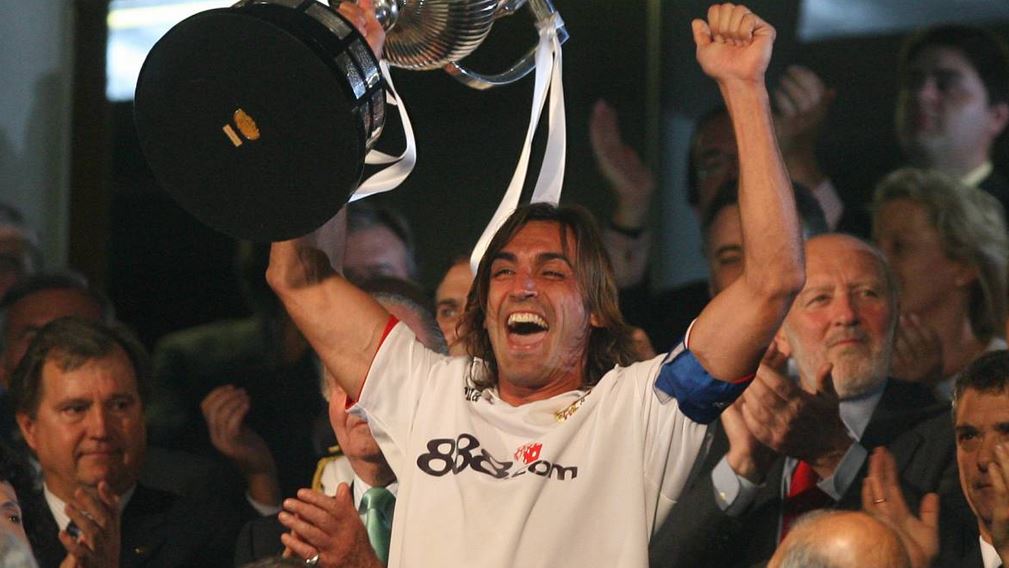 Ad: navarro8.JPG
Gösterim: 295
Boyut: 80.0 KB