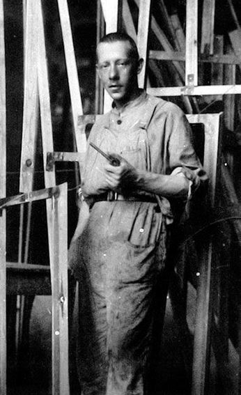 Ad:  tatlin.JPG
Gsterim: 438
Boyut:  49.5 KB