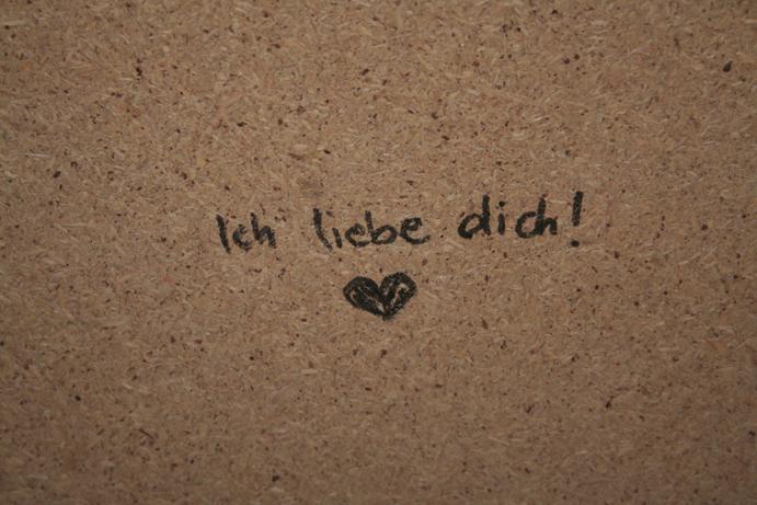 Ad:  kritzeleien_by_lunaeclipse89.jpg
Gsterim: 431
Boyut:  64.5 KB