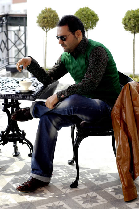 Ad:  04.jpg
Gsterim: 875
Boyut:  57.8 KB