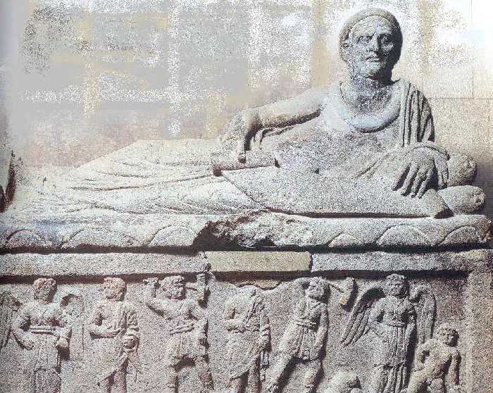 Ad:  etrusci-sarkof.jpg
Gsterim: 1067
Boyut:  98.1 KB