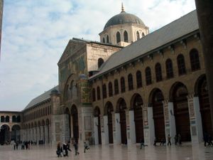 Ad:  300px-Omayyad_mosque.jpg
Gsterim: 1875
Boyut:  25.4 KB