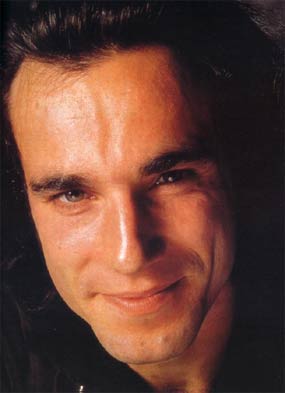 Ad:  danielday_lewis_galeri1.jpg
Gsterim: 322
Boyut:  11.8 KB