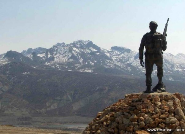 10317 1211613763421 1021057978 689956 1806552 n